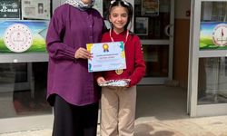 Altıntaş'ta minik öğrencinin çevre duyarlılığı