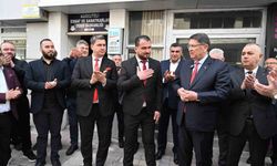 Başkan Dere, oda ziyaretlerine Korkuteli ve Elmalı'da devam etti