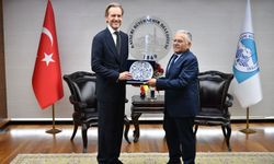 Belçika büyükelçisini ağırlayan Büyükkılıç'tan AB vurgusu