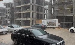 Besni'de dolu ve sağanak sonrası sel meydana geldi