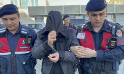 Evinde kokain, uyuşturucu hap ve esrar ele geçti