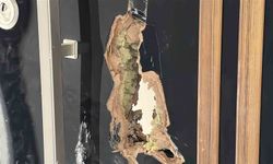Kapıyı parçalayarak takılmamış lavabo bataryalarını çaldılar