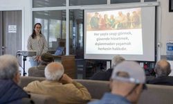 Mersin Büyükşehir Belediyesinden Emekli Evi üyelerine akran zorbalığı eğitimi