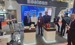 Rektör Özölçer, Türkiye'nin en büyük sağlık fuarına katıldı