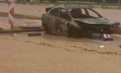 Sağanak yağış Mardin'de hayatı olumsuz etkiledi