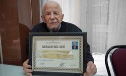 Sakarya'nın 100 yaşındaki dönercisi 84 yıldır mesleğini sürdürüyor