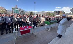 Saldırıda hayatını kaybedenler için Erzincan'da gıyabi cenaze namazı kılındı