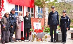 Şehit polisin adı memleketi Feke'de okula verildi