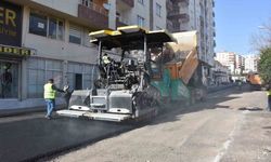 Siirt'te asfalt çalışmaları hız kesmeden devam ediyor