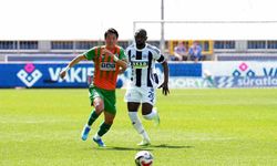 Trendyol Süper Lig: Kasımpaşa: 0 - Corendon Alanyaspor: 0 (İlk yarı)