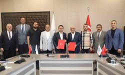 Alanyalı hayırseverden ALKÜ'ye bina bağışı