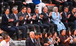 Aspendos'ta 'Kökten Geleceğe Maarif Yolcuları' konserine yoğun ilgi