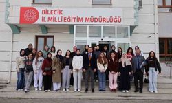 Bilecik'ten 50 öğrenci gençlik kamplarına uğurlandı