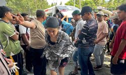 Endonezya'da yanardağ patlamasında 3 dağcı hayatını kaybetti