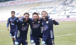 Erzurumspor FK, 1. Lig'de rekorlarla şampiyon oldu