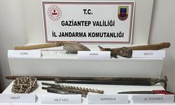 Gaziantep'te kaçak kazı yapan 2 şahsı jandarma yakaladı
