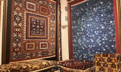 İzmir'de dokunan el halıları Türkiye ve Avrupa'daki sarayları süslüyor