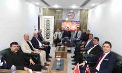 Kaymakam Çakır, MAGYED Başkanı Aslan ile bir araya geldi