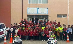 Kaymakam Kara'dan miniklere hayat kurtaran uyarı