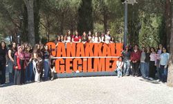 Menteşeli gençler 'Bir Destandır Çanakkale' programına katıldı