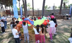 Öğrenciler Tekstil Park'ta doyasıya eğlendi
