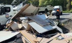 Sarıyer'de bariyerlere çarpan karavan paramparça oldu, sürücü hayatını kaybetti