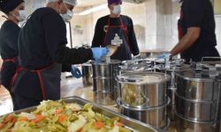 Sason'da 523 aileye her gün sıcak yemek desteği