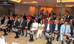 Sektör temsilcileri '1. Çeşme Turizm Zirvesi'nde buluştu