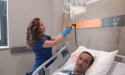 Sıdıka hemşire 25 yıldır hastalarına şefkatle yaklaşıyor