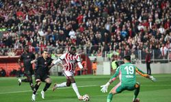 Trendyol Süper Lig: Samsunspor: 0 - Galatasaray: 1 (Maç devam ediyor)