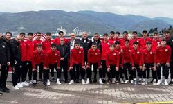 U18 Türkiye Futbol Şampiyonası'nda Körfez Gençlerbirliği sahaya çıkıyor
