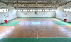 Tarsus'ta yenilenen spor salonunda sona gelindi