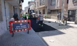 Akdeniz'de yol ve kaldırım çalışmaları aralıksız sürüyor