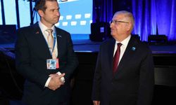 Bakan Güler, Yeni Zelanda Savunma Bakanı Penk ile görüştü