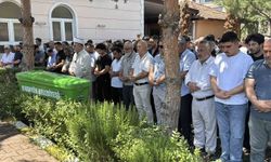 Ormanda ölü bulunan kayıp öğrenci son yolculuğuna uğurlandı
