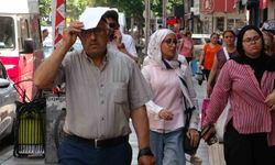 Sıcak ve nem hayatı olumsuz etkiliyor: Uzmanlar bol su tüketilmesini öneriyor