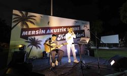 Mersin'de yaz akşamları akustik konserlerle renkleniyor