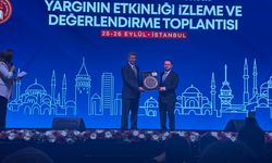 Bakan Gürlek ; '' Her dosyanın ardında adalet bekleyen bir insan var "
