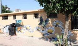 Akdeniz'in parkları sanatla renkleniyor