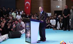 Nobel ödüllü Aziz Sancar, Mersin Üniversitesi'nde öğrencilerle buluştu