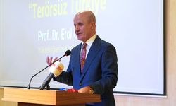 YÖK Başkanı Özvar'dan Sınav Yöntemi Konusunda Üniversitelere Çağrı