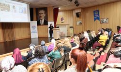 Akdenizli kadınlara meme kanseri konusunda bilgilendirme semineri düzenlendi