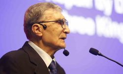 Nobel ödüllü Aziz Sancar, Mersin Üniversitesi'nde öğrencilerle buluştu
