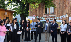 Maarifin Kalbinde Oyun İçin Öğretmenler Sahnede