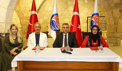 Mersin’de hayırsever iş insanında eğitime okul desteği