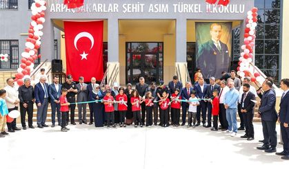 Vali Toros:" Bir kahramanın mirasına, sadakatin ifadesidir"