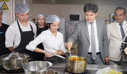 Özdemirci: “Mesleki Eğitim, Türkiye’nin Güçlü Geleceğinin Anahtarıdır”