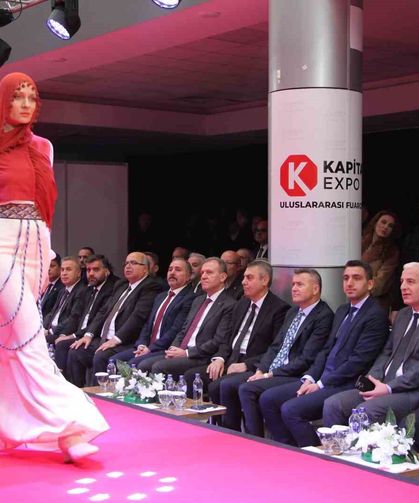 Mersin'de tekstil sektörü Akdeniz Tekstil Fuarı'nda buluştu