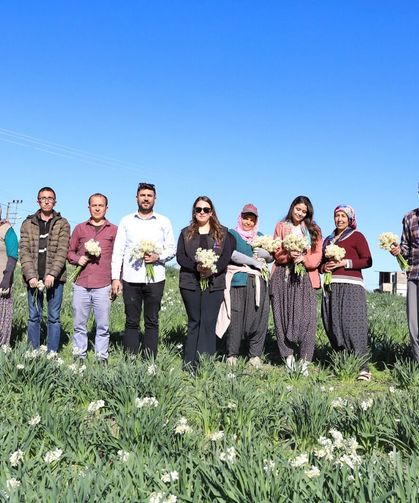 Büyükşehir’in Nergis Desteği Üreticinin Yüzünü Güldürdü
