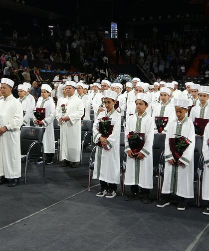 Mersin'de 260 öğrenci hafızlık icazeti aldı